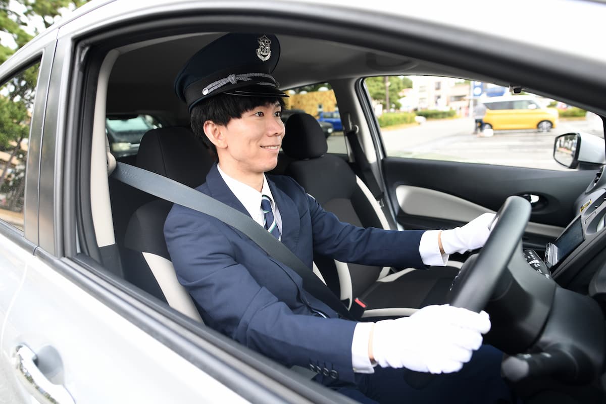 A new breeze in the Japanese taxi industry! The birth of foreign taxi drivers!